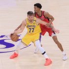 Luka Doncic confirma su continuidad como referente de los poderosos Lakers.