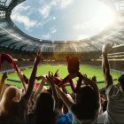 Hinchas viven la emoción de la LigaPro jornada a jornada, mientras equipos se disputan los primeros lugares del campeonato nacional.