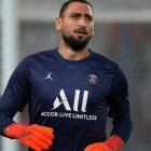 Gianluigi Donnarumma no seguiría en París Saint-Germain.