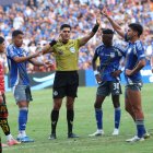 Emelec rescató un empate 1-1 ante Deportivo Cuenca el lunes 11 de agosto.