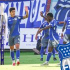 Emelec ganó al Técnico Universitario y su hinchada se ilusiona.