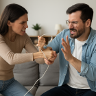 Mujer apuñaló a su esposo por un cargador