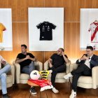 José Carlos Crespo (i), Esteban Dreer, Sttefano Dueñas, y Daniel Navas, conforman el panel de El Jueguito