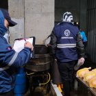 Los pollos eran inyectados con agua para que aumenten de peso.