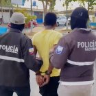 Según el expediente judicial, el sujeto atacó a la víctima en su dormitorio, mientras se encontraba con una amiga.