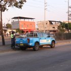 Agentes de la ATM custodian el lugar del accidente.