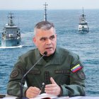 Vladimir Padrino López anunció el despliegue de drones y buques en aguas venezolanas.