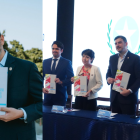 El alcalde Álvarez, presentó su guía de calles de Guayaquil