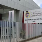 El cuerpo fue encontrado en el barrio 10 de Agosto, parroquia Zumbi, en el cantón Paquisha, Zamora Chinchipe. Las causas del deceso aún se investigan.