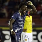 Roberto Ordóñez, uno de los referentes de Cuenca Juniors, en la victoria 2-0 ante Barcelona.
