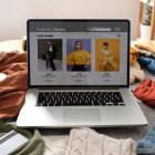 El auge de las compras en línea sigue transformando el sector minorista.