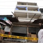 El atentado dejó fuertes daños en la fachada del edificio.