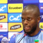 El capitán Enner Valencia en la última una rueda de prensa previo al partido con Argentina de este martes 9 de septiembre, en Guayaquil.