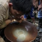 Imagen referencial. Expertos advierten que gran parte del oro extraído ilegalmente termina en Emiratos Árabes Unidos, para que su rastro se desvanezca.