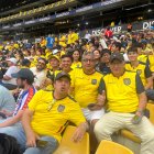 Hinchas de Ecuador que llegaron de La Troncal en el estadio Monumental para el Ecuador vs Argentina.