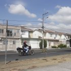 Hallaron armamento en casa donde apareció un cadáver