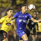 Emelec y Barcelona mantienen un historial muy parejo en el campeonato ecuatoriano de fútbol.