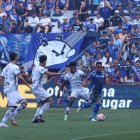 Christian Cueva es el encargado de manejar el ataque de Emelec.