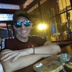 Las causas del deceso del cantante se desconocen.