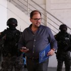 La rueda de prensa se realizó en las instalaciones de Aeropolicial, en Guayaquil.