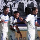 Al minuto 27, de cabeza, el ecuatoriano puso el primero de los 3 goles del Estrasburgo.