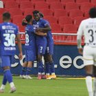 Universidad Católica dio el golpe al derrotar 4-2 a Liga de Quito.
