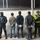 Los aprehendidos esperaban que se realizara la audiencia en su contra.