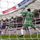 Real Madrid sufre el peor partido del 2025: el Atlético lo aplasta en el derbi