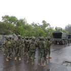 Durante la operación en el Centro de Rehabilitación Social de Loja se incautaron celulares, drogas, armas blancas y cargadores que estaban en poder de los internos.