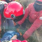 Personal del Cuerpo de Bomberos de Quito actuó de inmediato ante la emergencia.