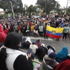 Comunidades indígenas de Cayambe mantienen las protestas.