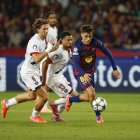 PSG sacó una victoria en la visita a FC Barcelona.
