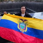 Kevin Viñamagua, manabita que corrió 5K en Nueva York en honor a los bomberos.