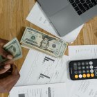 El Gobierno de Daniel Noboa realizó algunas modificaciones para acceder al Bono Emprende en 2025.