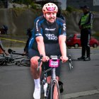 La víctima regresaba de su rutina deportiva junto a unos amigos cuando ocurrió la tragedia. El responsable sería un taxista, quien huyó de la escena