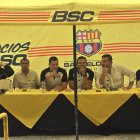 Antonio Álvarez (c) presidió la asamblea extraordinaria de socios en el estadio Monumental el sábado 11 de octubre.