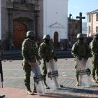 Miembros del Ejército formados en la Plaza de Santo Domingo.