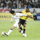 Liga de Quito y Barcelona se han enfrentado en dos ocasiones en 2025, con triunfos de los albos.