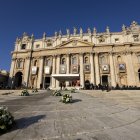 Las fotografías de los siete nuevos santos que lucieron en la Basílica de San Pedro.