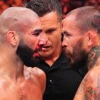 Chito Vera (d) carea con su rival,  Aiemann Zahabi (i) en la pelea que el canadiense se llevó de manera ajustada.