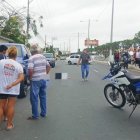 Un sujeto que presuntamente habría participado de un robo fue abatido por agentes policiales.