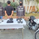 El chico fue retenido en un domicilio, en el cual se encontraron armas.
