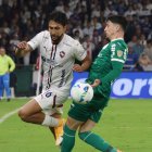 Liga de Quito goleó 3-0 a Palmeiras en el juego de ida en el estadio Rodrigo Paz.