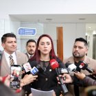 Ana Belén Tapia (ADN) acudió ayer al TCE para presentar su denuncia.