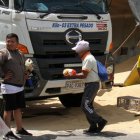 Algunos aprovecharon para llevar pollo para almuerzo.