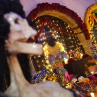 El altar de Día de Muertos dedicado a exfutbolistas como el brasileño Pelé.