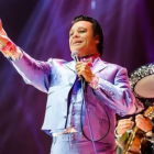 Juan Gabriel era un cantante mexicano que falleció el 18 de agosto de 2016.