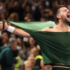 El serbio tras derrotar en la final de Atenas a Lorenzo Musetti por 4-6, 6-3 y 7-5.