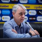 Tiago Nunes habló sin filtros de los árbitros y el gran objetivo de Liga de Quito.