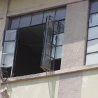 A este inmueble entraron los perpetradores del crimen.